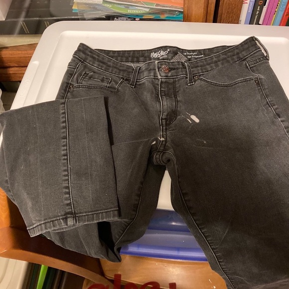 Jeans - Picture 1 of 1